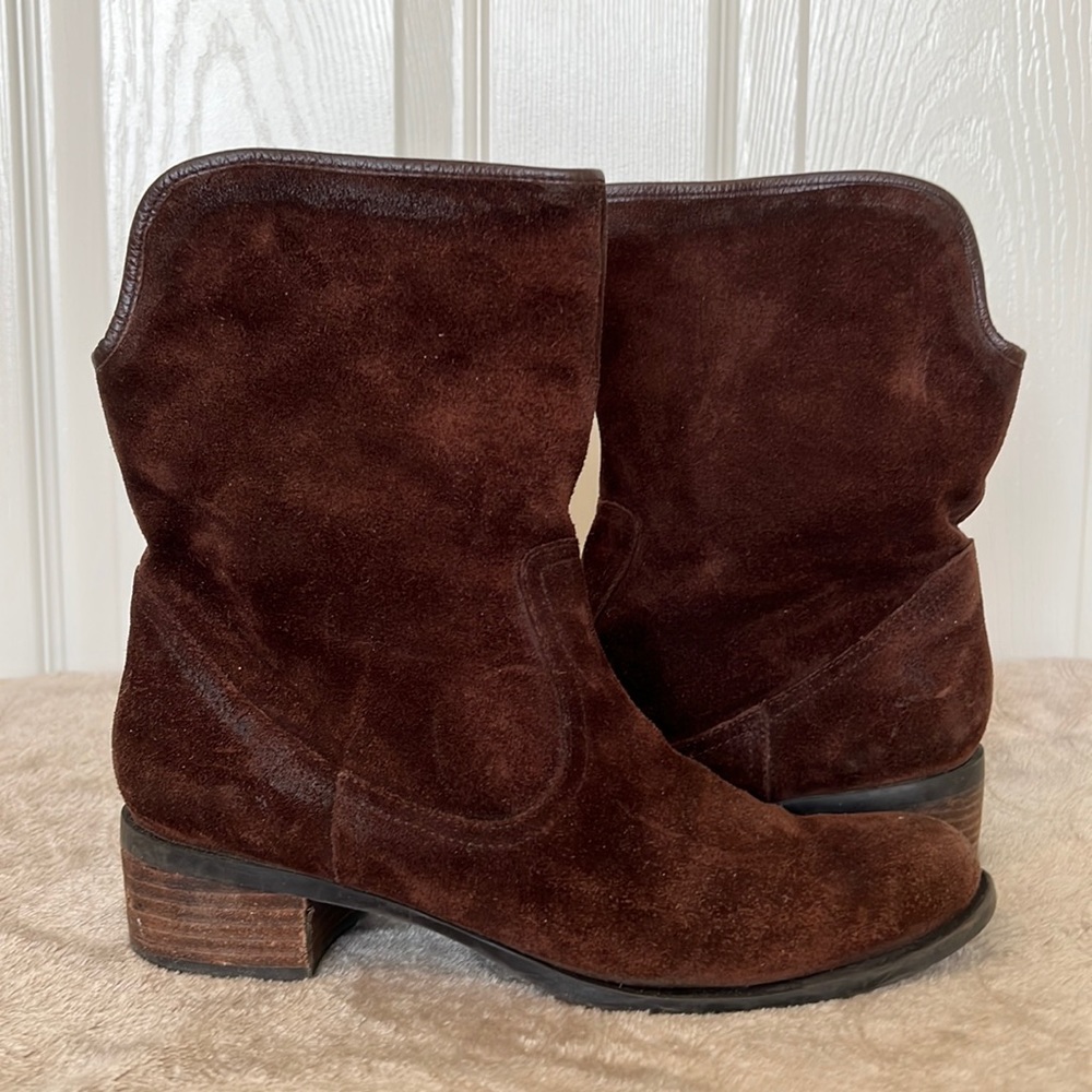 Nine West suede boots